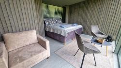 Luxury hide - Braunbärenbeobachtung in Estland - die Luxus-Variante