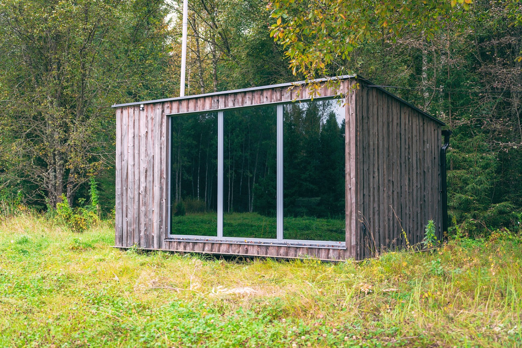 Luxury hide - Braunbärenbeobachtung in Estland - die Luxus-Variante Luxury hide - Braunbärenbeobachtung in Estland - die Luxus-Variante