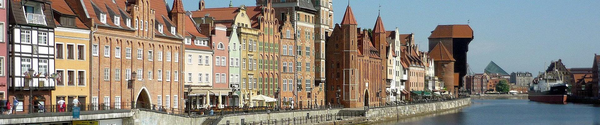 Danzig - Mottlaupromenade mit Krantor - Partner-Reisen - Reisen nach Ostpreußen, in das Baltikum, nach Russland und Polen