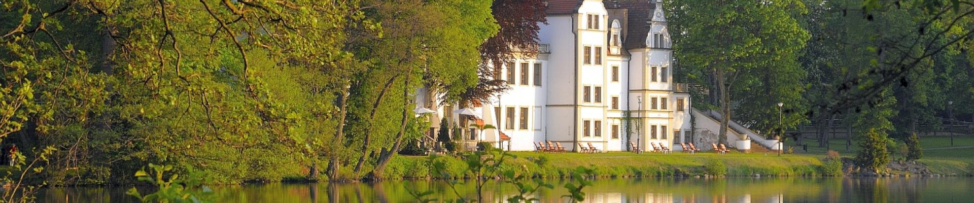 Schlosshotel Podewils in Pommern