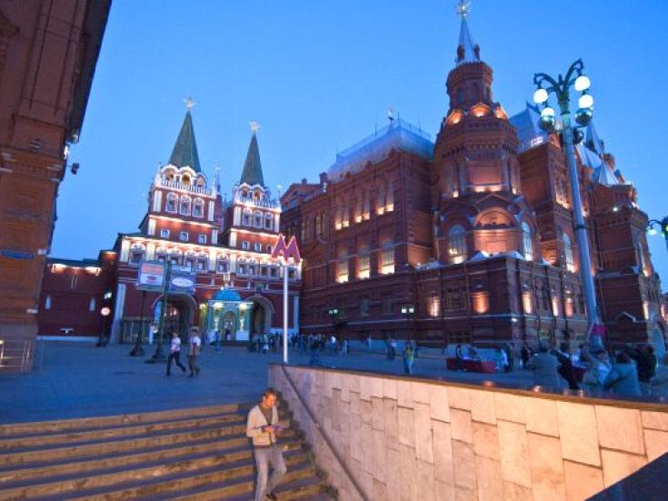 Moskau - Metro am Roten Platz © Roland Jung