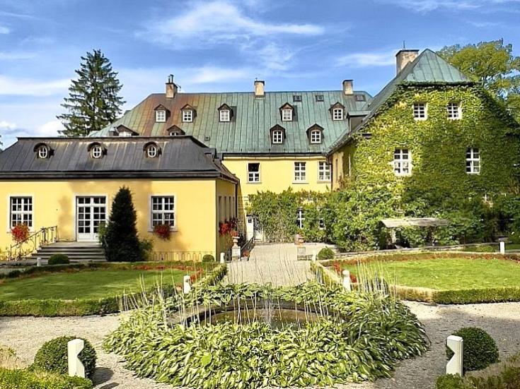 Schloss Hotel Stonsdorf im Hirschberger Tal