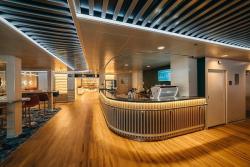 DFDS - Aura Seaways - Schiffsreise nach Litauen - Light House Café an Bord