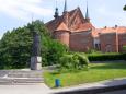 Kopernikusdenkmal vor dem Frauenburger Dom
