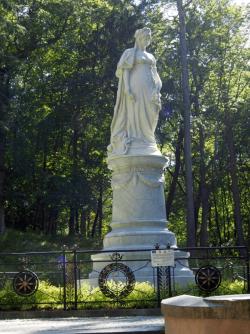 Königin-Luise-Denkmal in Tilsit / Sovjetsk