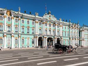 St. Petersburg - Winterpalst mit Ermitage © pankow fotolia
