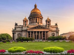 St. Petersburg- Isaak Kathedrale © yulenochekk fotolia