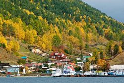 Dorf am Baikalsee © Lucio Rossi